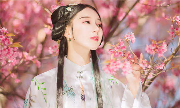 乳山供卵试管婴儿：助您实现家庭梦想的科学方案
